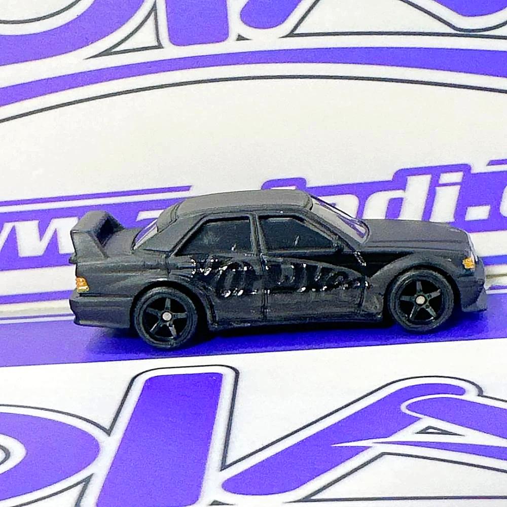 SU MERCEDES 190E PREMIUM exclusivo de display Hotwheels