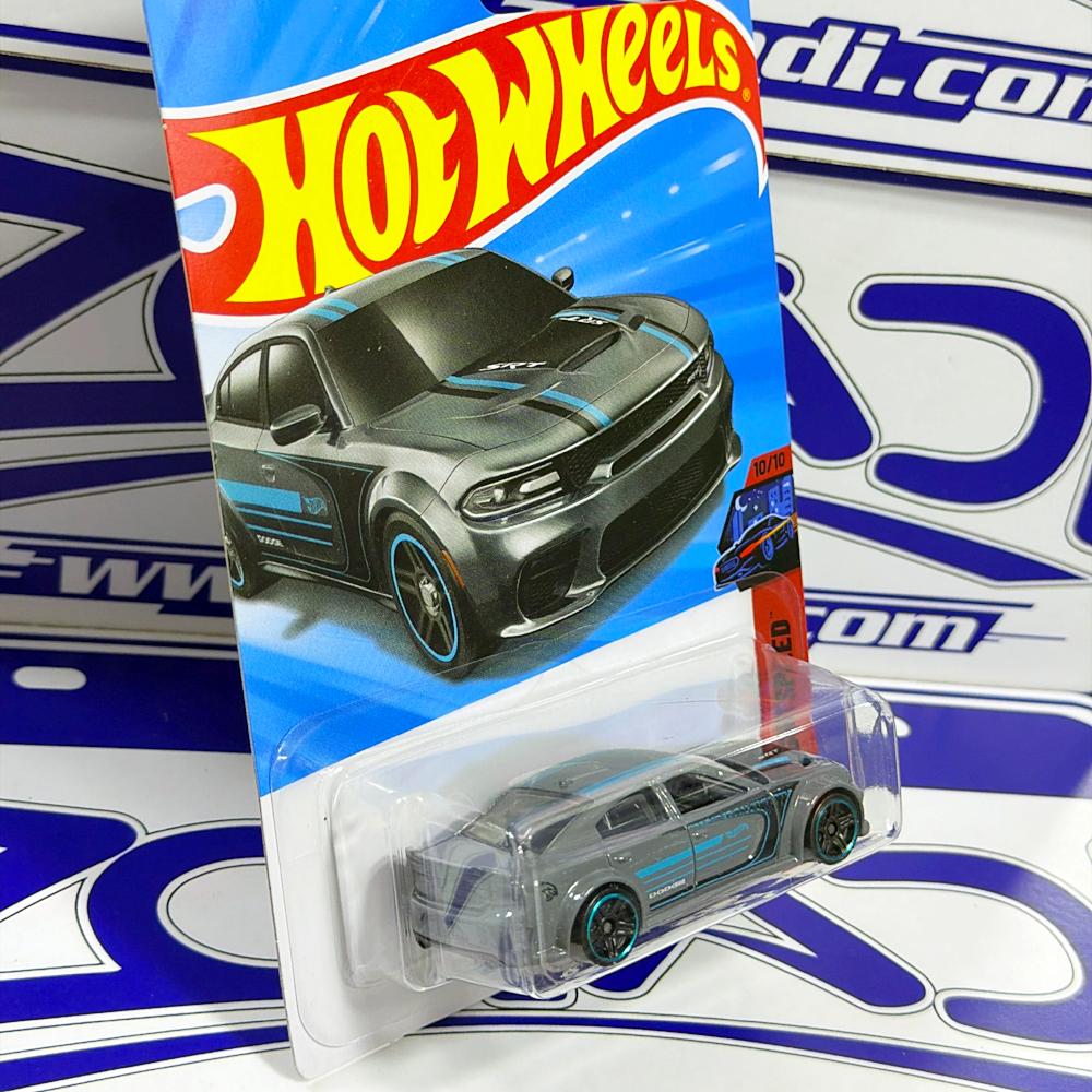 JJJ87 DODGE CHARGER HELLCAT