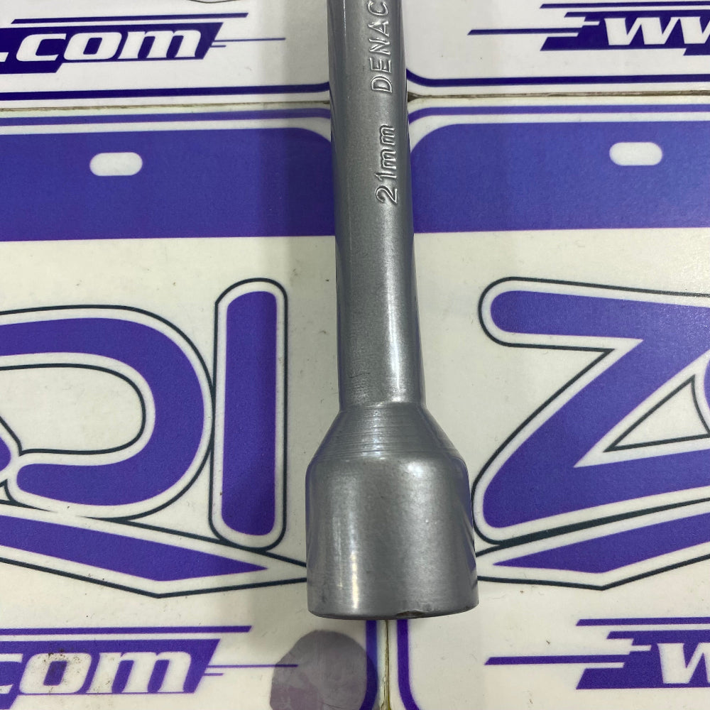 LLAVE DE RUEDA TIPO CRUZ 17mm, 19mm, 21mm y 23mm