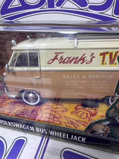 34264 VOLKSWAGEN BUS WHEELJACK JADA 1/24 TRANSFORMERS