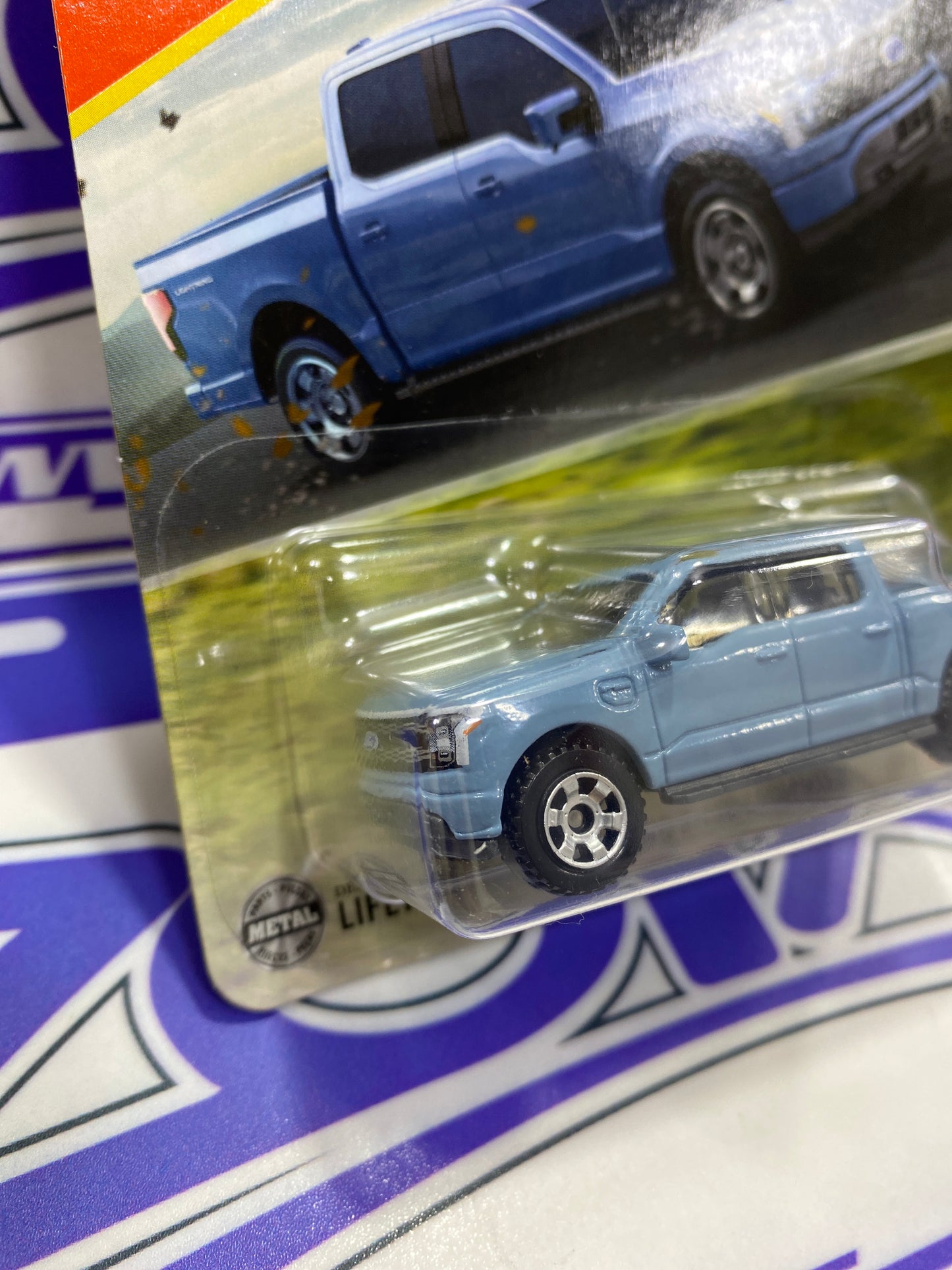 JBP01 2022 FORD-150 LIGHTNING