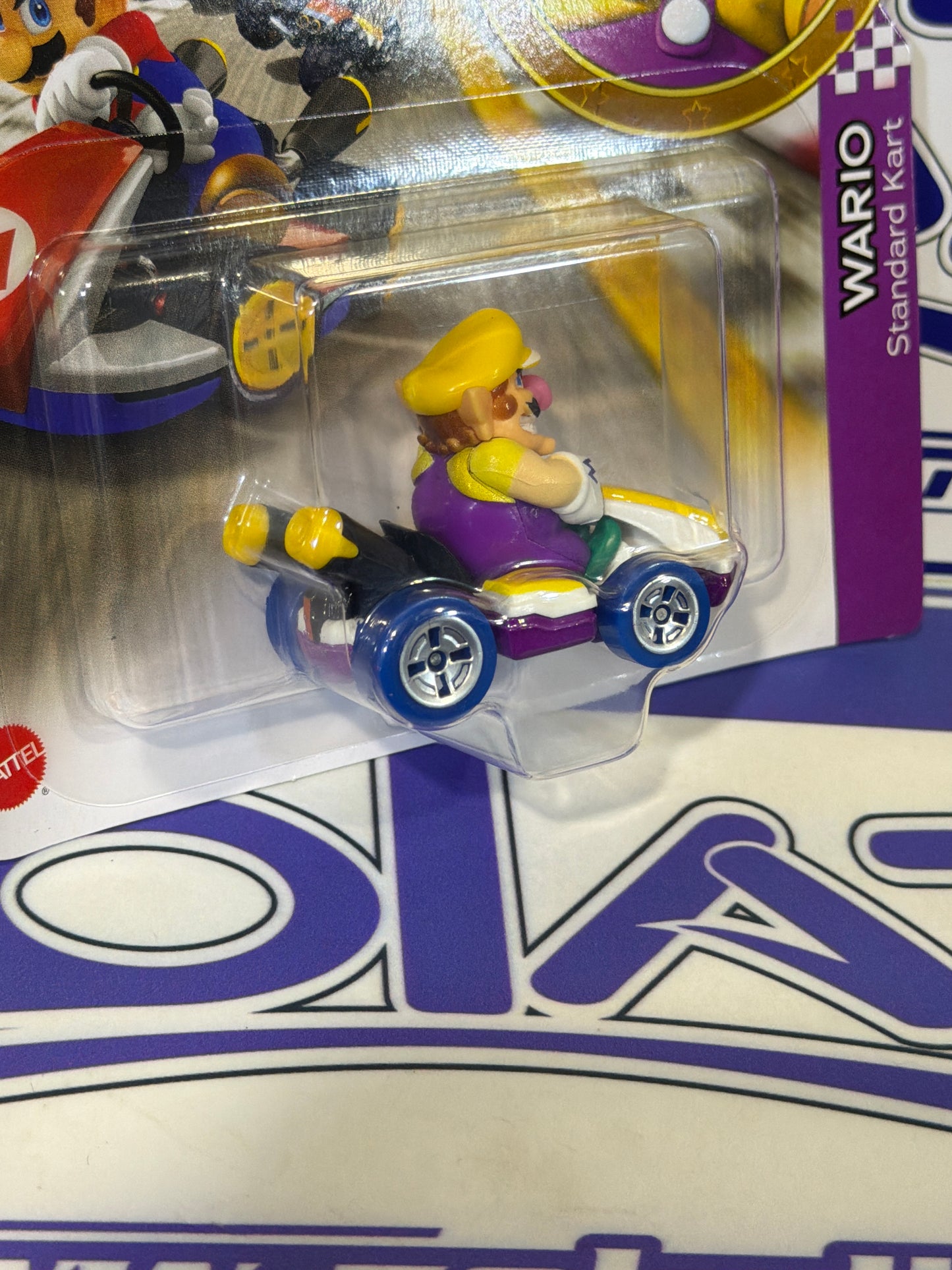 GBG32 WARIO MARIO KART