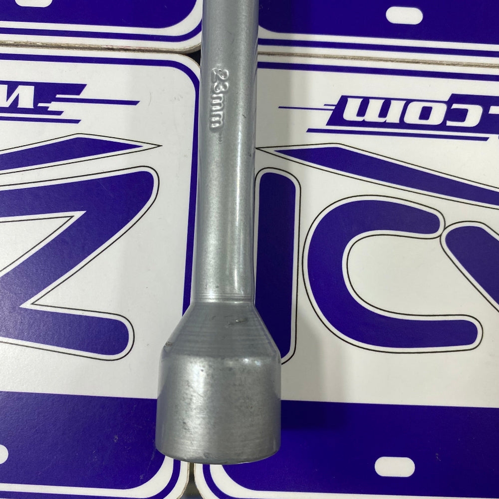 LLAVE DE RUEDA TIPO CRUZ 17mm, 19mm, 21mm y 23mm