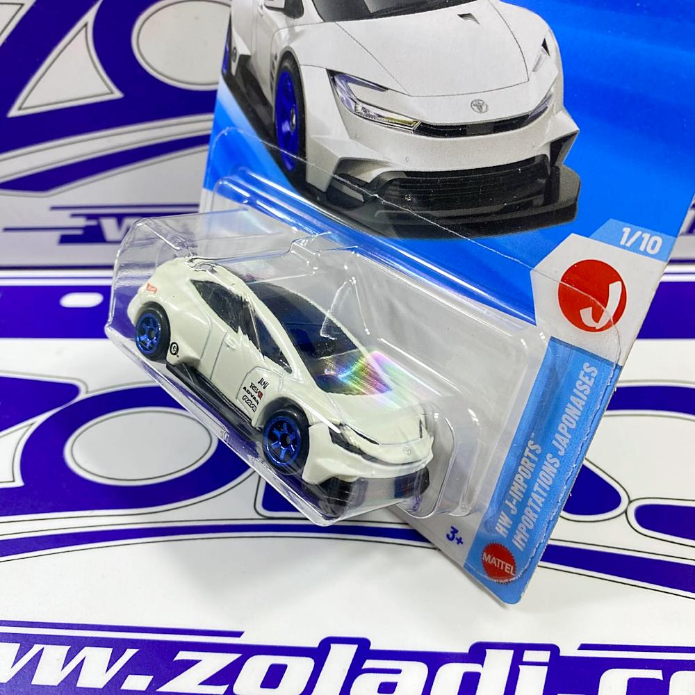 JJH37  -2  TOYOTA PRIUS CUSTOM / PERSONNALISE