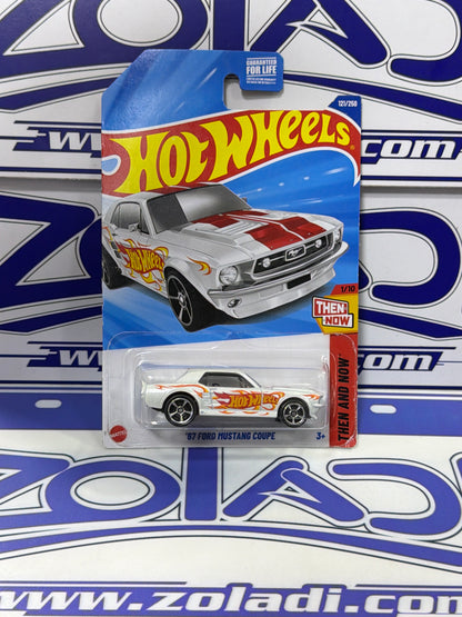 HYY62  67 FORD MUSTANG COUPE