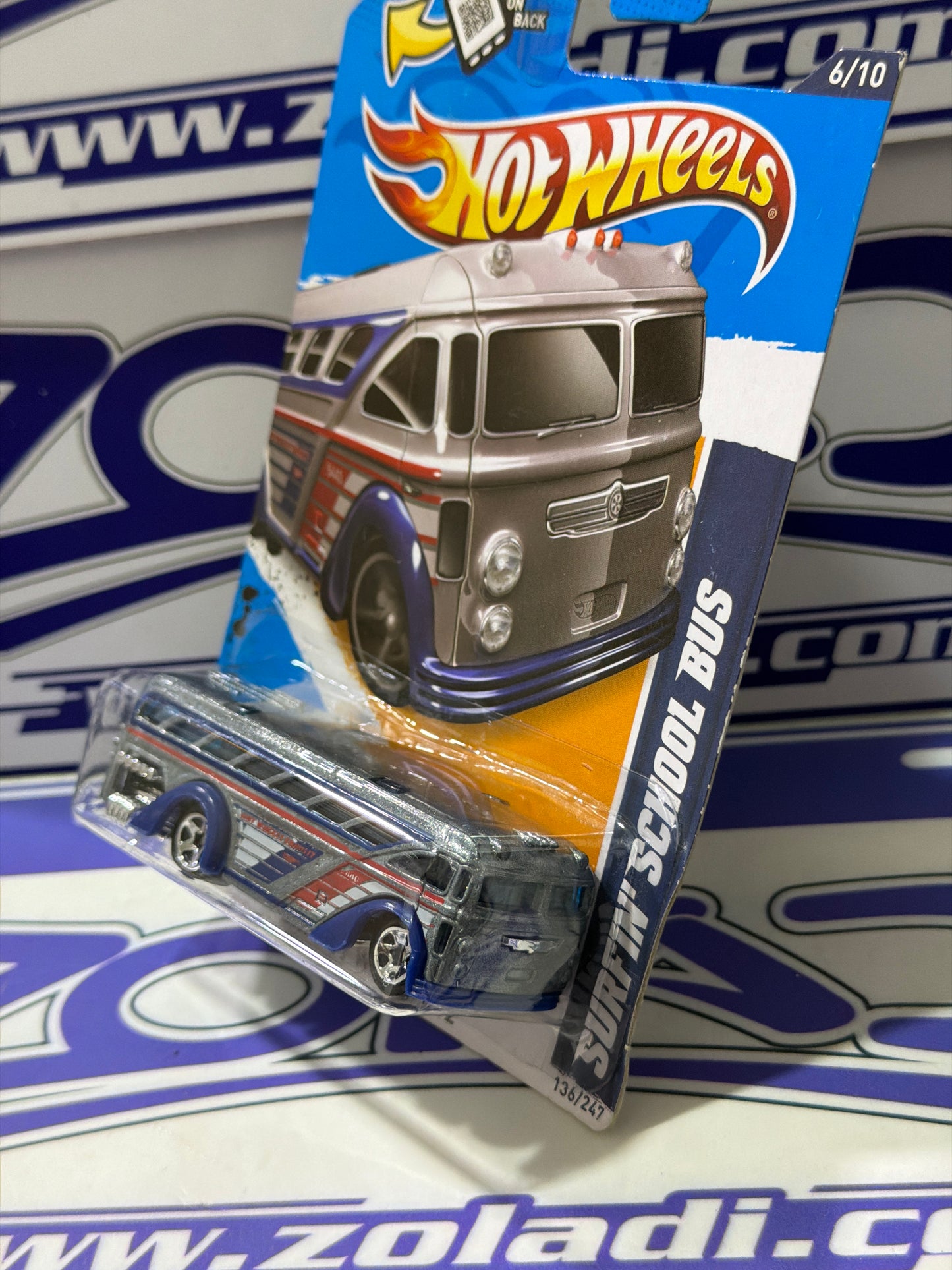 V5440 SURFIN SCHOOL BUS