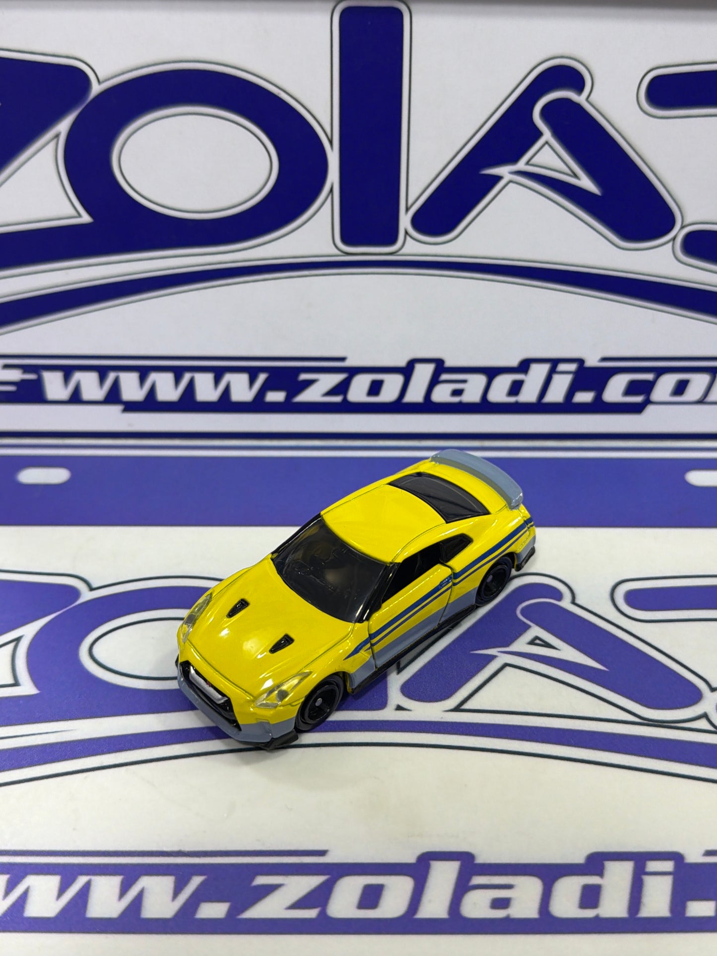 NISSAN GTR TAKARA TOMY