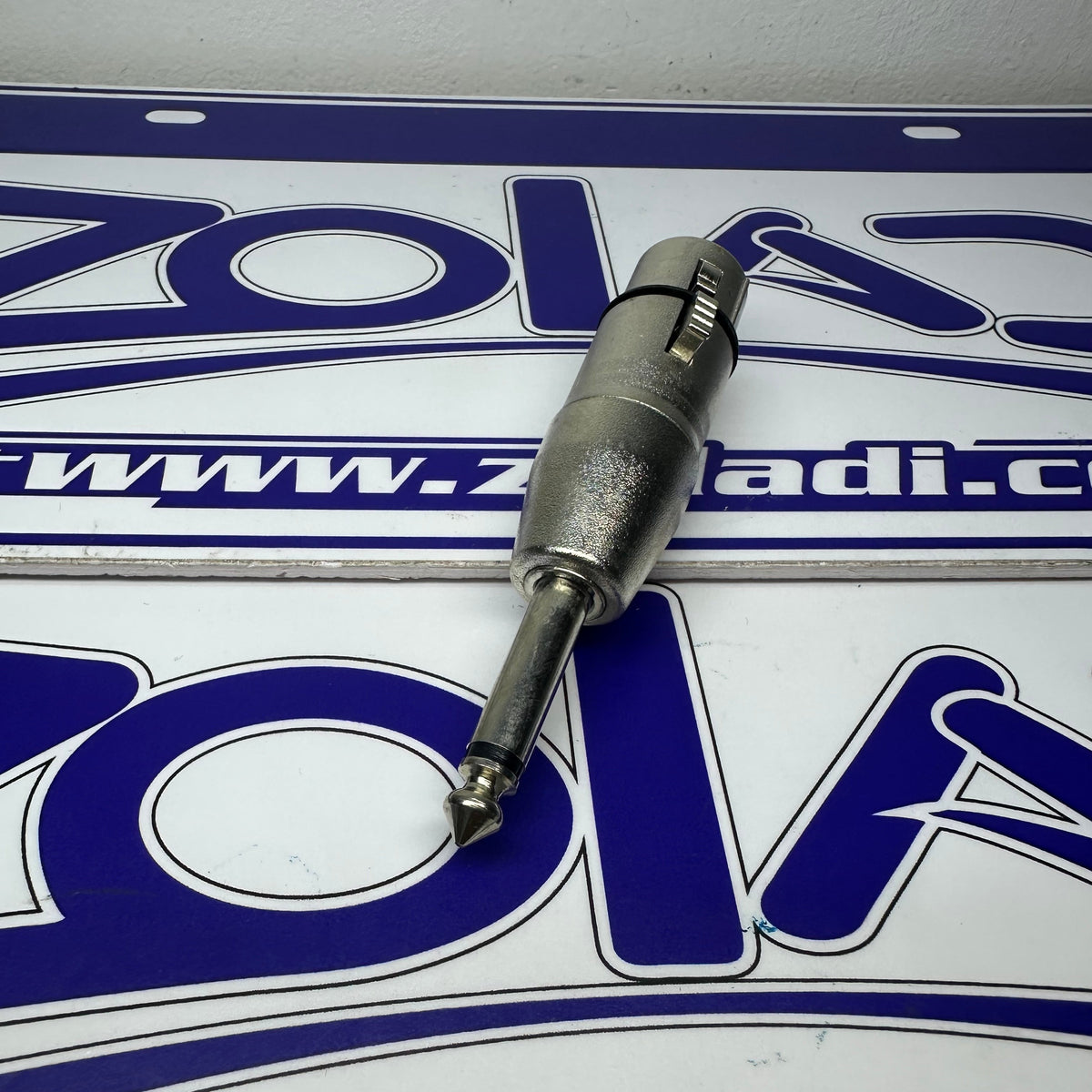 ADAPTADOR HEMBRA XLR A JACK PLUG 1/4