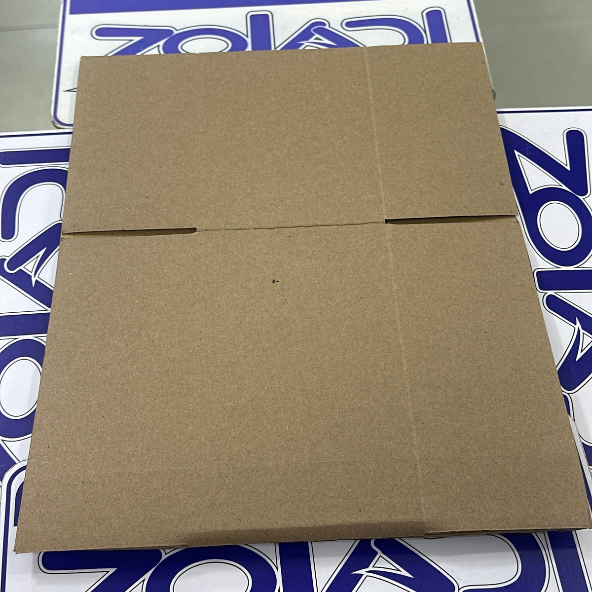 Caja de 18X18X10