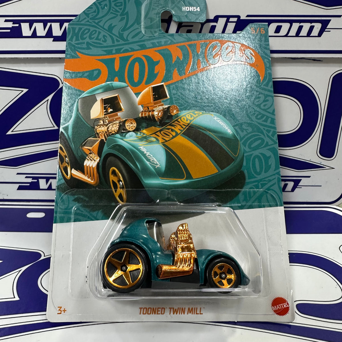 HVX08 TOONED TWIN MILL
