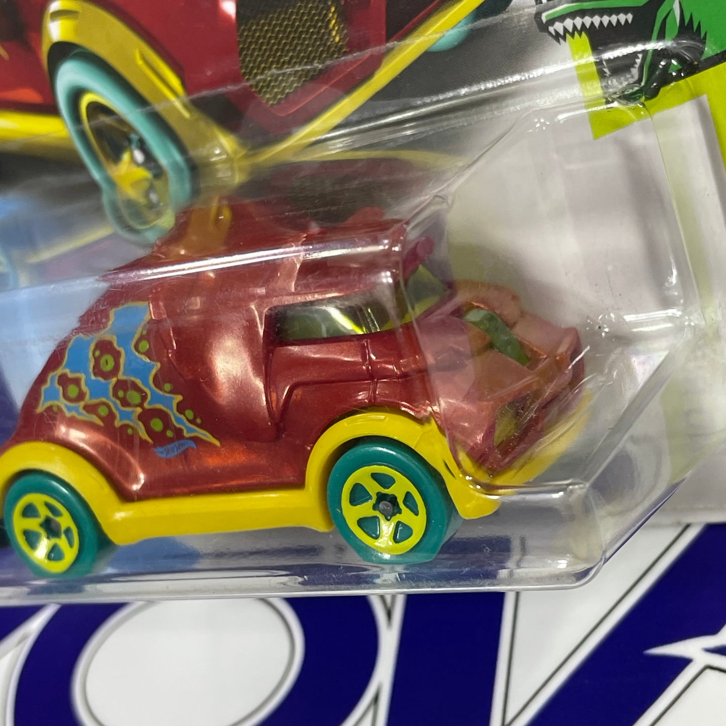 FYF44 TRICERA TRUCK