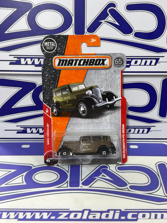 FHG77 PLYMOUTH PC SEDAN