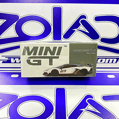 842 LAMBORGHINI AVENTADOR SVJ 63