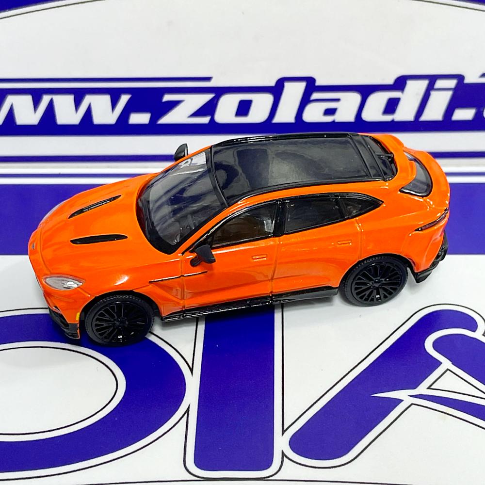 POP RACE ASTON MARTIN DBX 707
