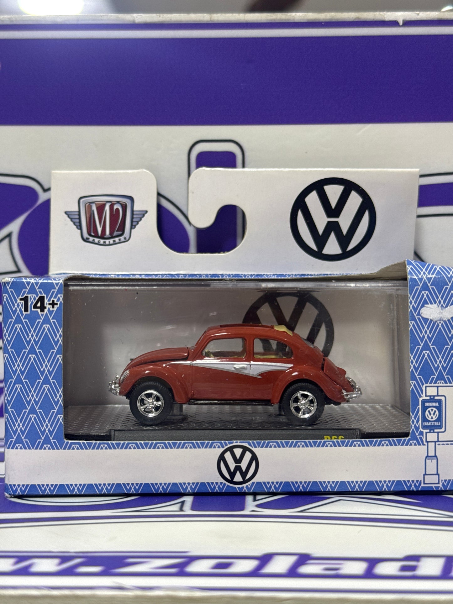 32600 VOLKSWAGEN BEETLE M2