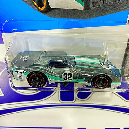 HTD67 76 GREENWOOD CORVETTE