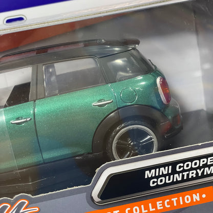 2360 1/24 MINI COOPER S COUNTRYMAN