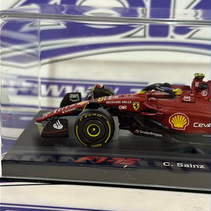 F1-75 Italian GP C Sainz #55 Ferrari (WITH ACRYLIC/WITH HELMET) 2022