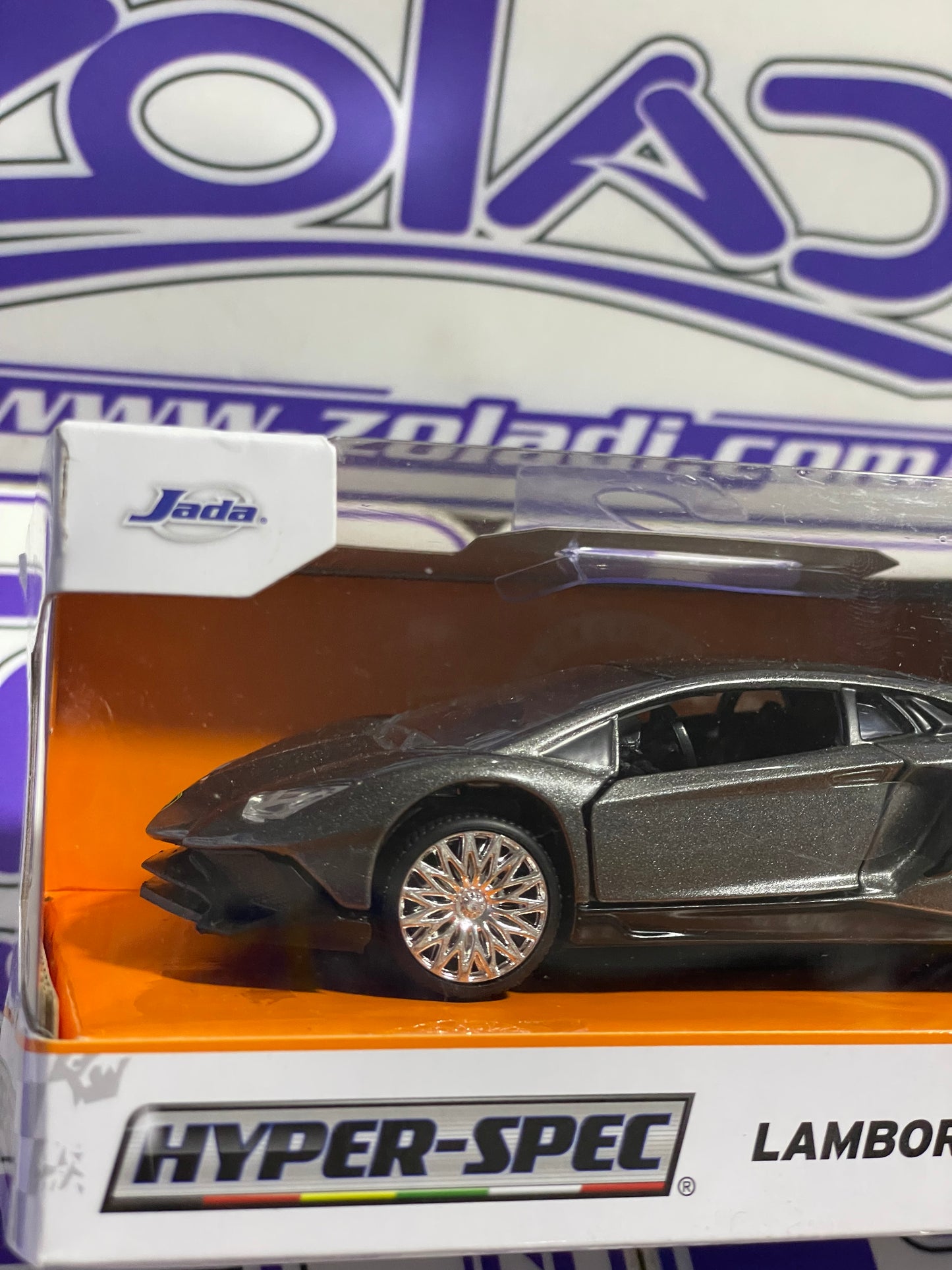 24080 1/32 LAMBORGHINI AVENTADOR SV