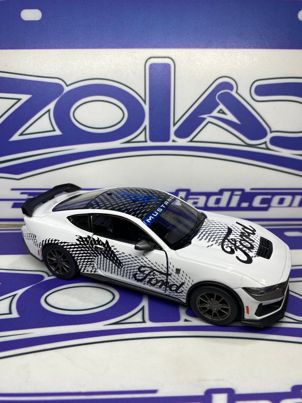 SU 2024 FORD MUSTANG DARK HORSE 1/34