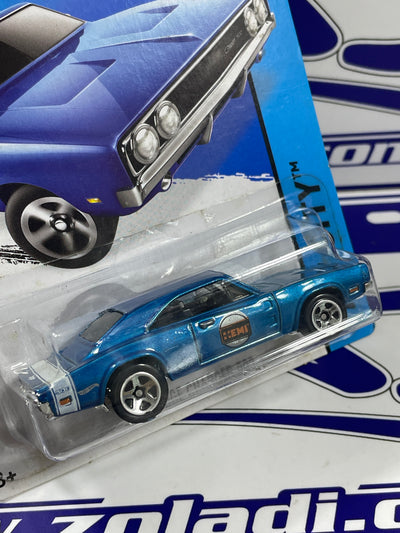 CFH22 DODGE CHARGER 500