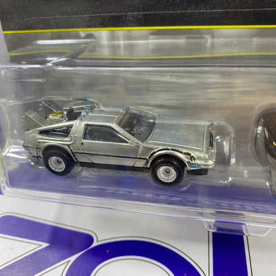 JHW48 BACK TO THE FUTURE TIME MACHINE / 1987 TOYOTA PICKUP TRUCK / CAMIONNETTE