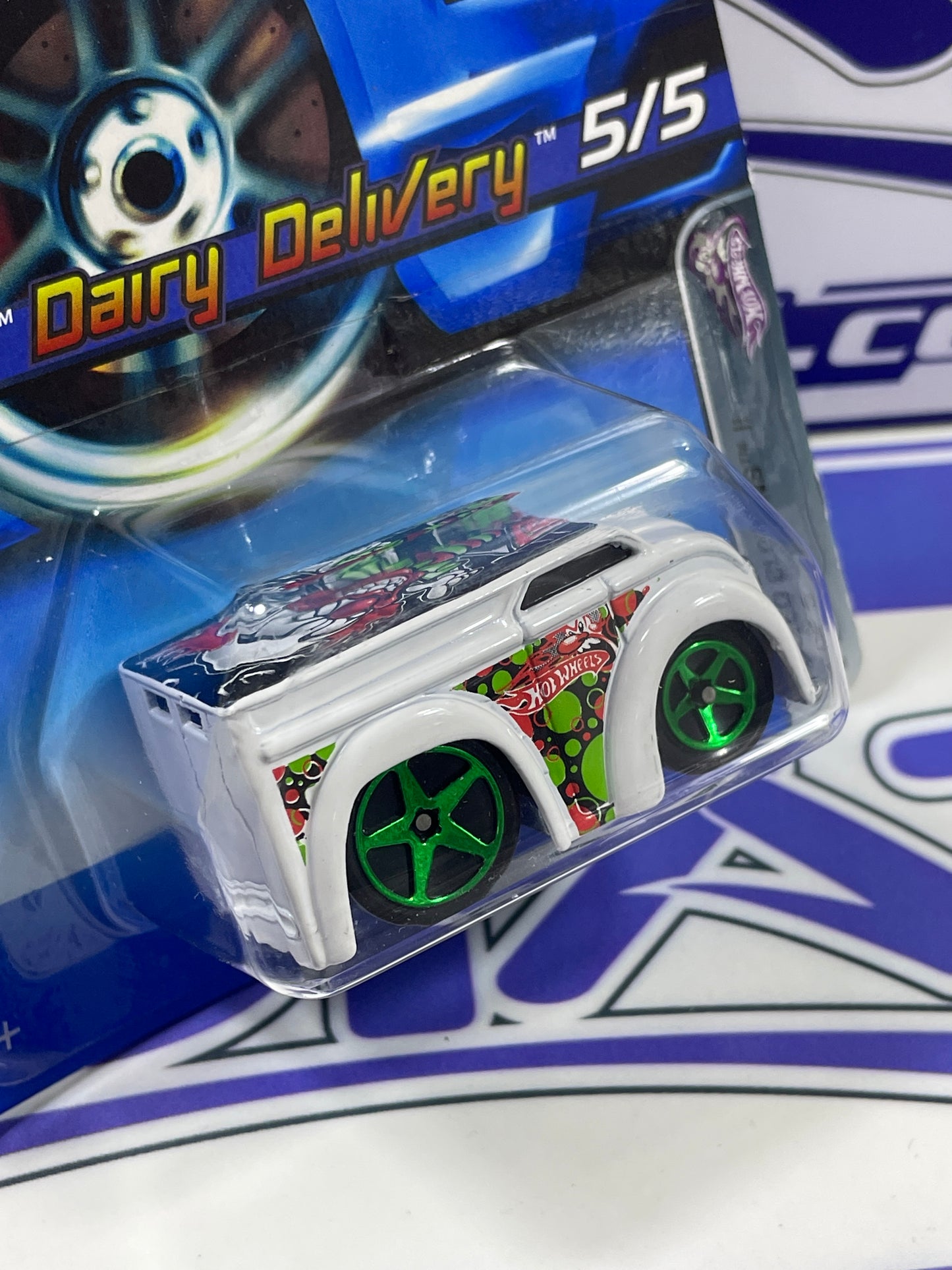 G6842 DAIRY DELIVERY