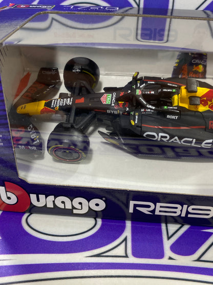 38082 RB19 MAX VERSTAPPEN 1# RED BULL (SIN ACRILICO SIN CASCO)