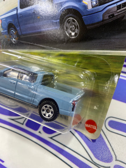 JBP01 2022 FORD-150 LIGHTNING