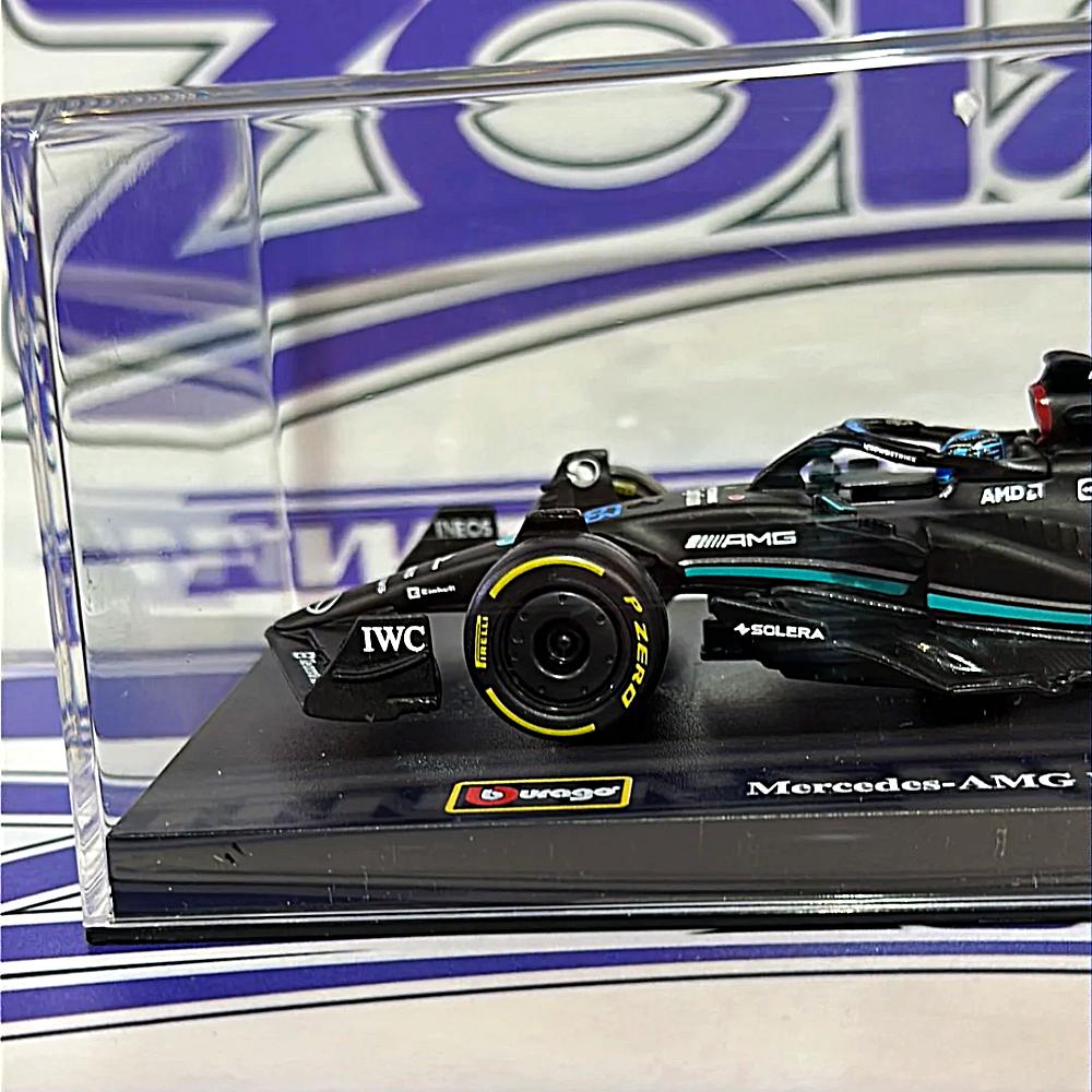02416 W14 GEORGE RUSSELL #63 Mercedes (ACRILICO CON CASCO)i