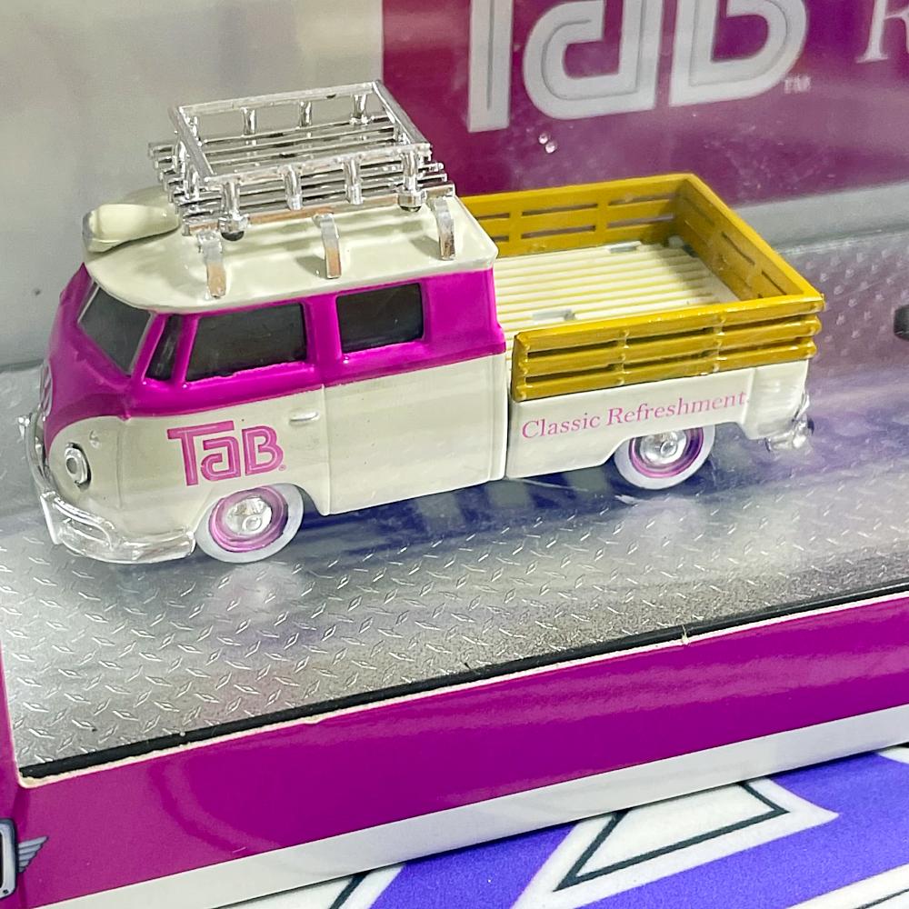 56000 1960 VW DOUBLE CAB TRUCK USA MODEL & 1953 VW BEETLE DELUXE USA MODEL