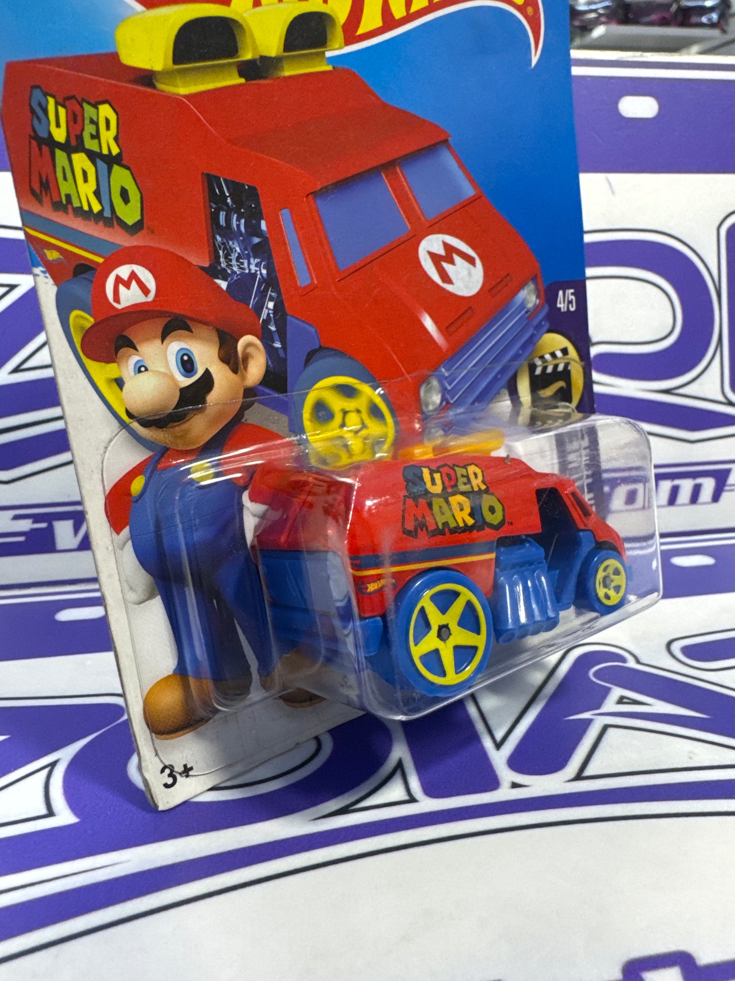 DHT14 COOL ONE SUPER MARIO