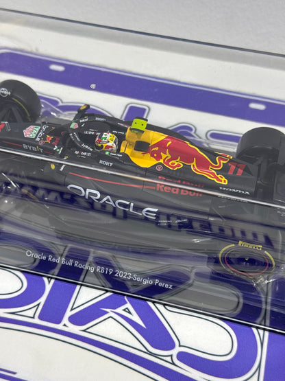 02415 RB19 SERGIO PÉREZ 1/24 BURAGO 2023