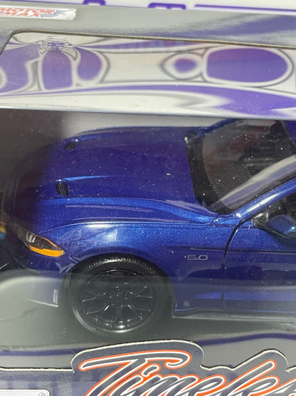 79352 1/24 2018 FORD MUSTANG GT