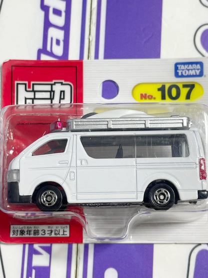TOMICA TOYOTA HIACE
