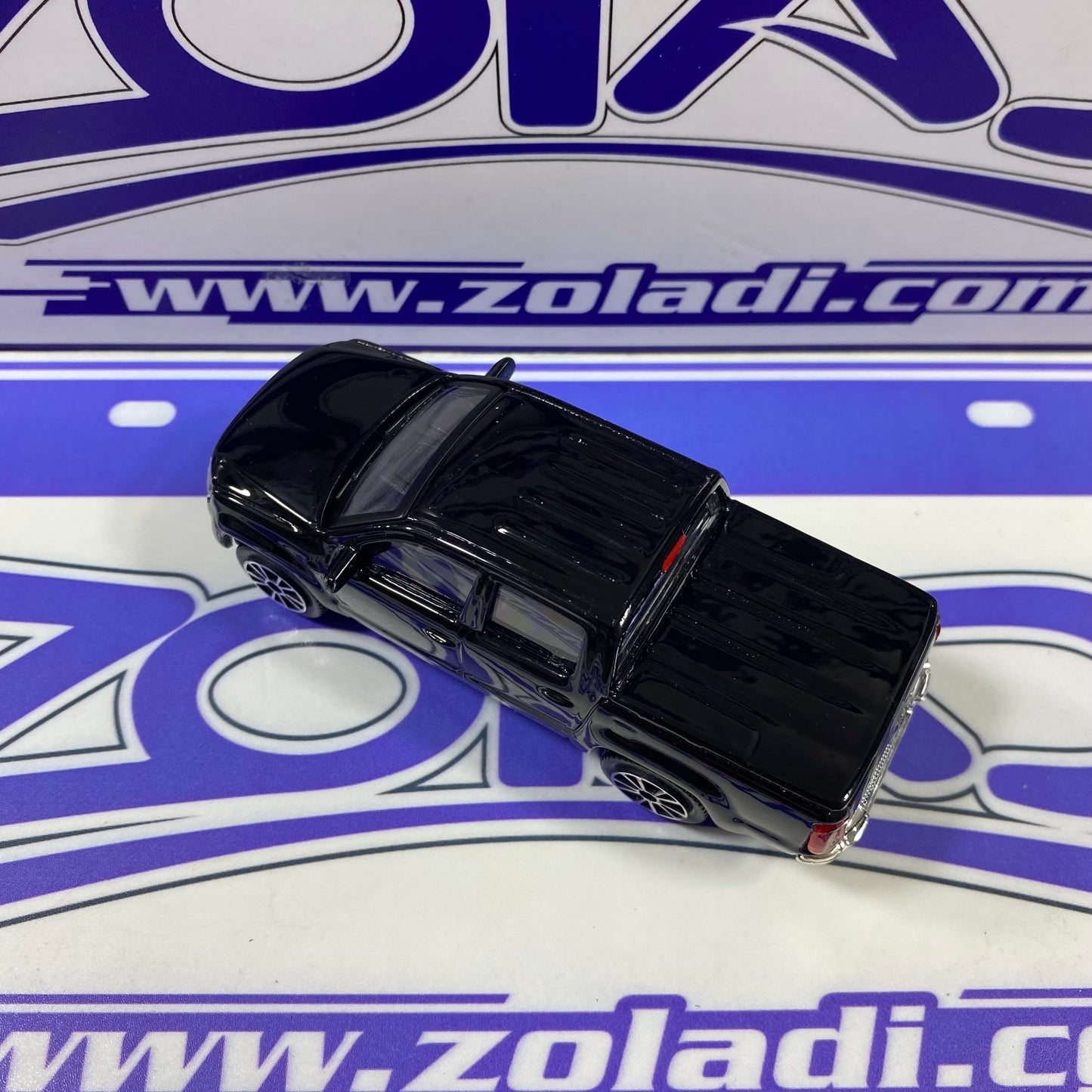 12549 1/43 VOLKSWAGEN AMAROK