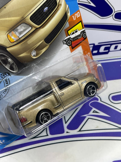 GHB33 FORD F 150 SVT LIGHTNING