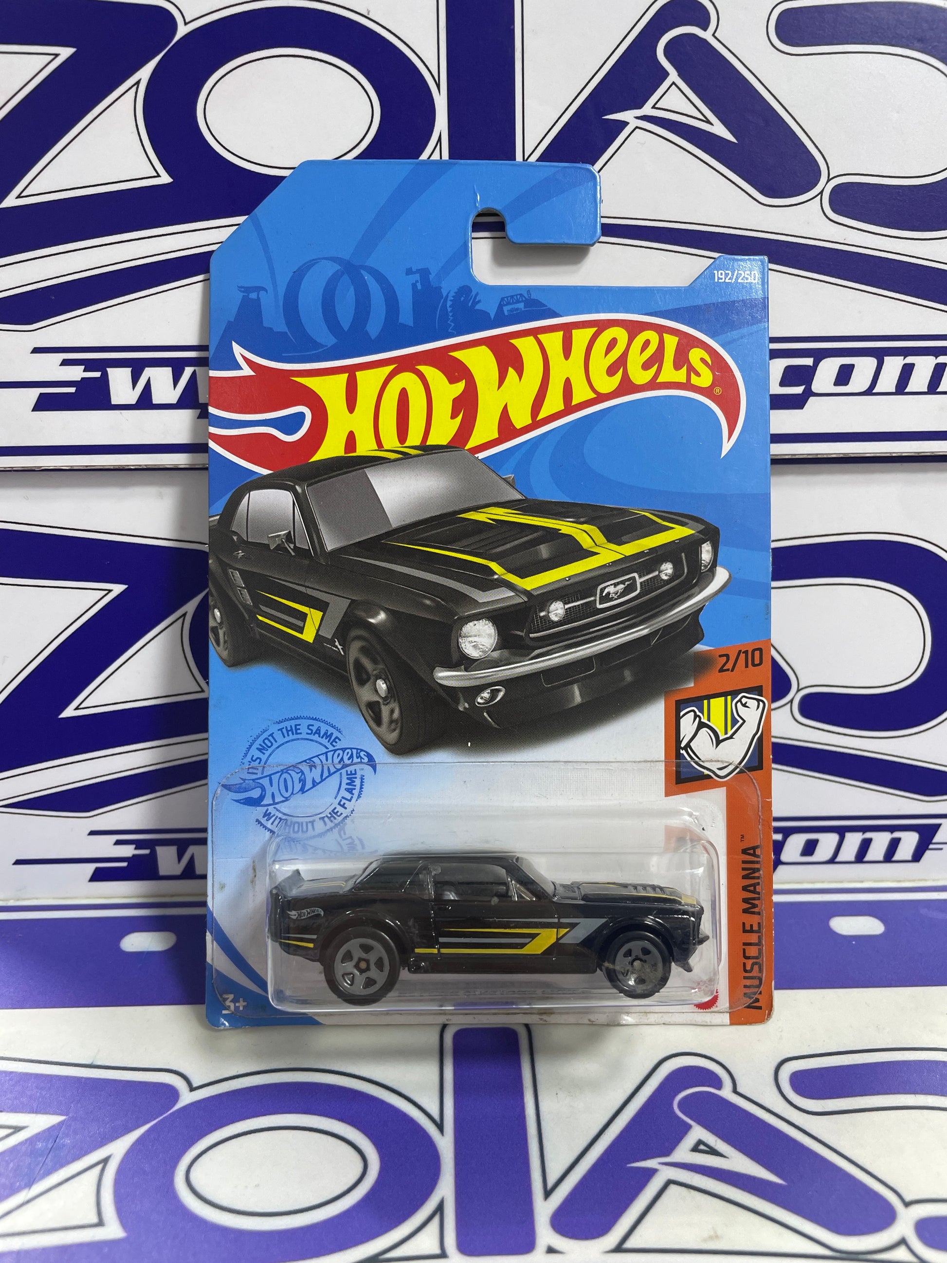 FORD MUSTANG COUPE 67 - Hot Wheels - Zoladi Perú