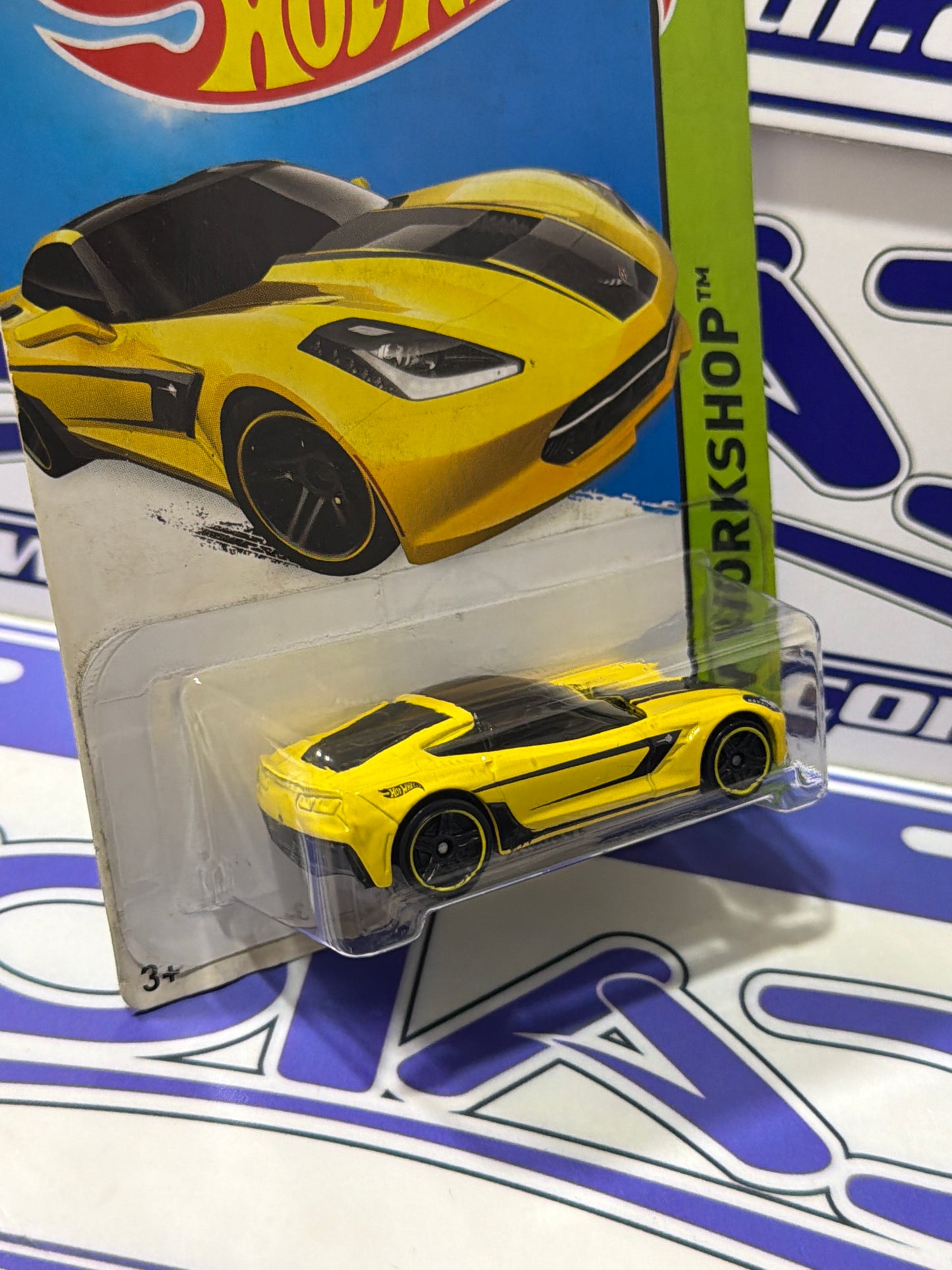 CFJ10 CORVETTE STINGRAY