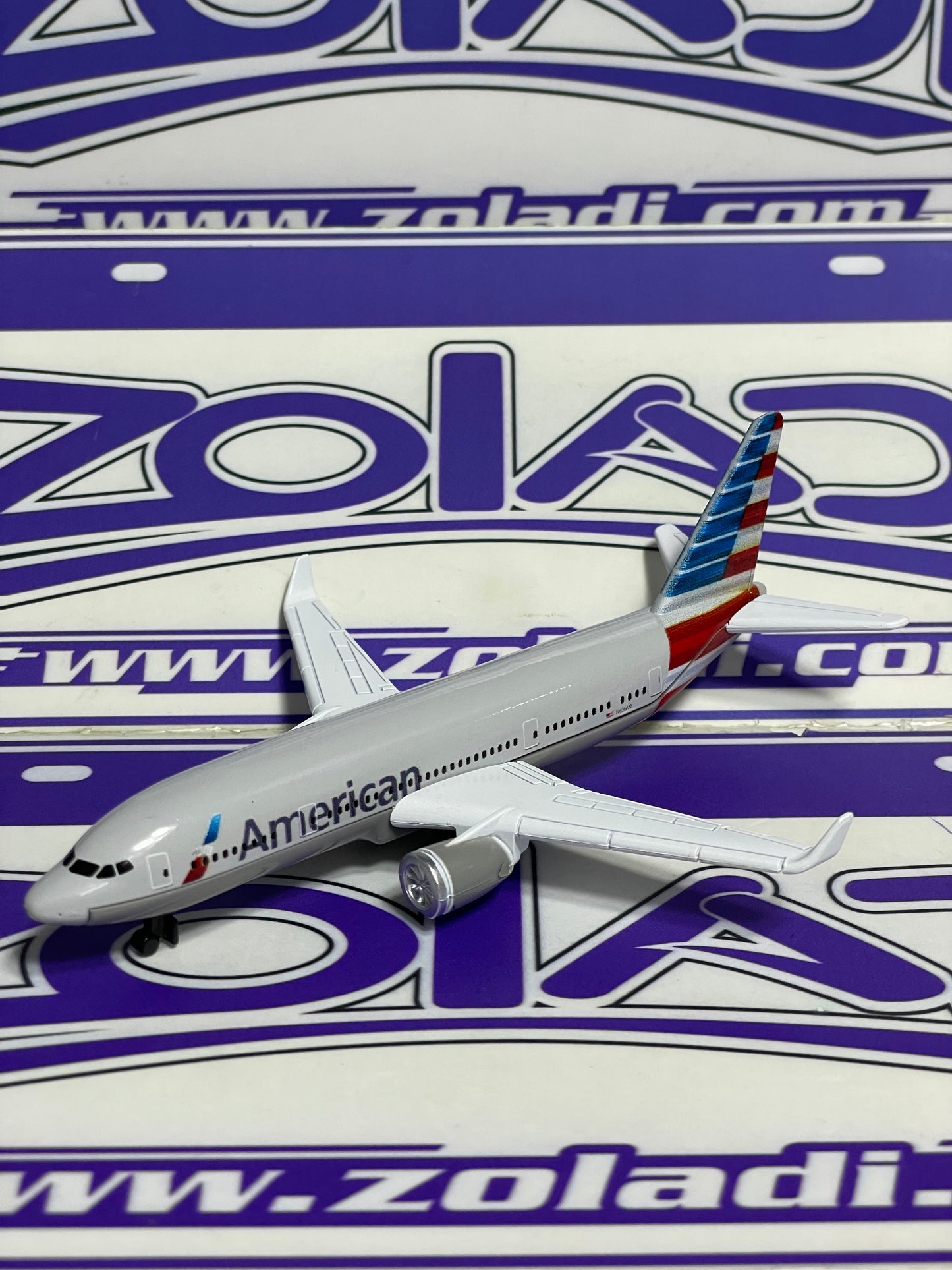 AVIÓN AMERICAN