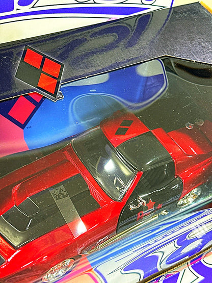 31196 HARLEY QUINN Y CHEVY CORVETTE STINGRAY 1/24 JADA
