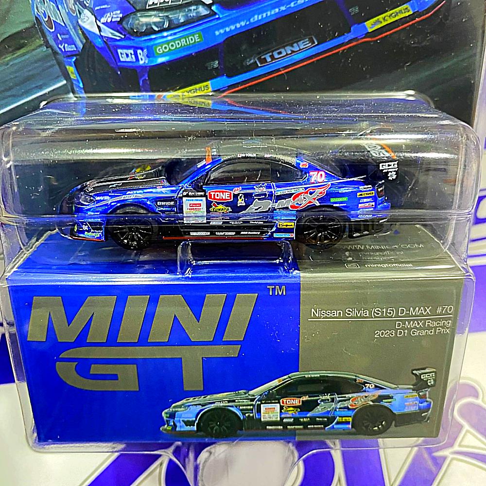 855 MINI GT NISSAN SILVIA DMAX