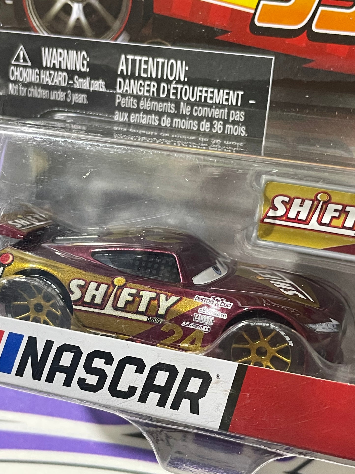 HXW37 SHIFTY