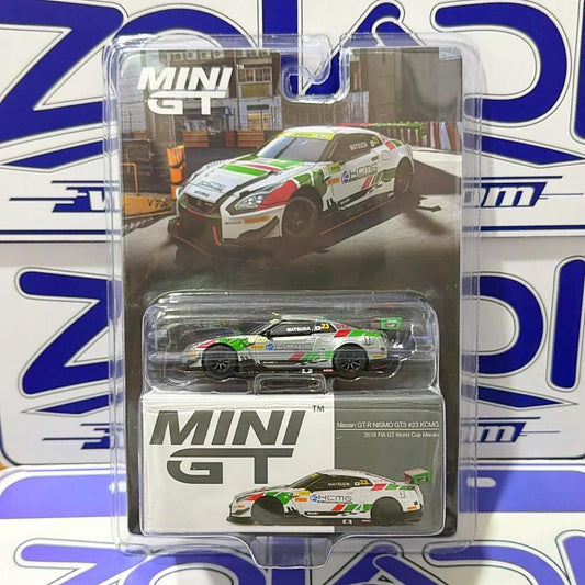 593 NISSAN GTR NISMO GT3 CHASE