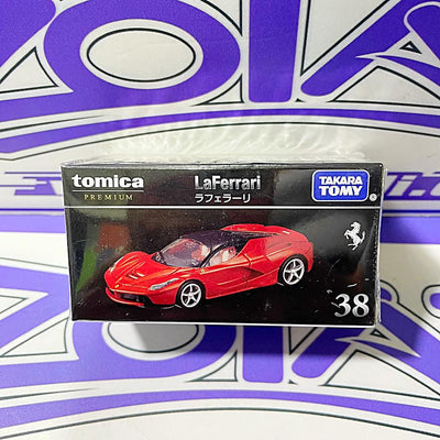38 TOMICA  LA FERRARI PREMIUM