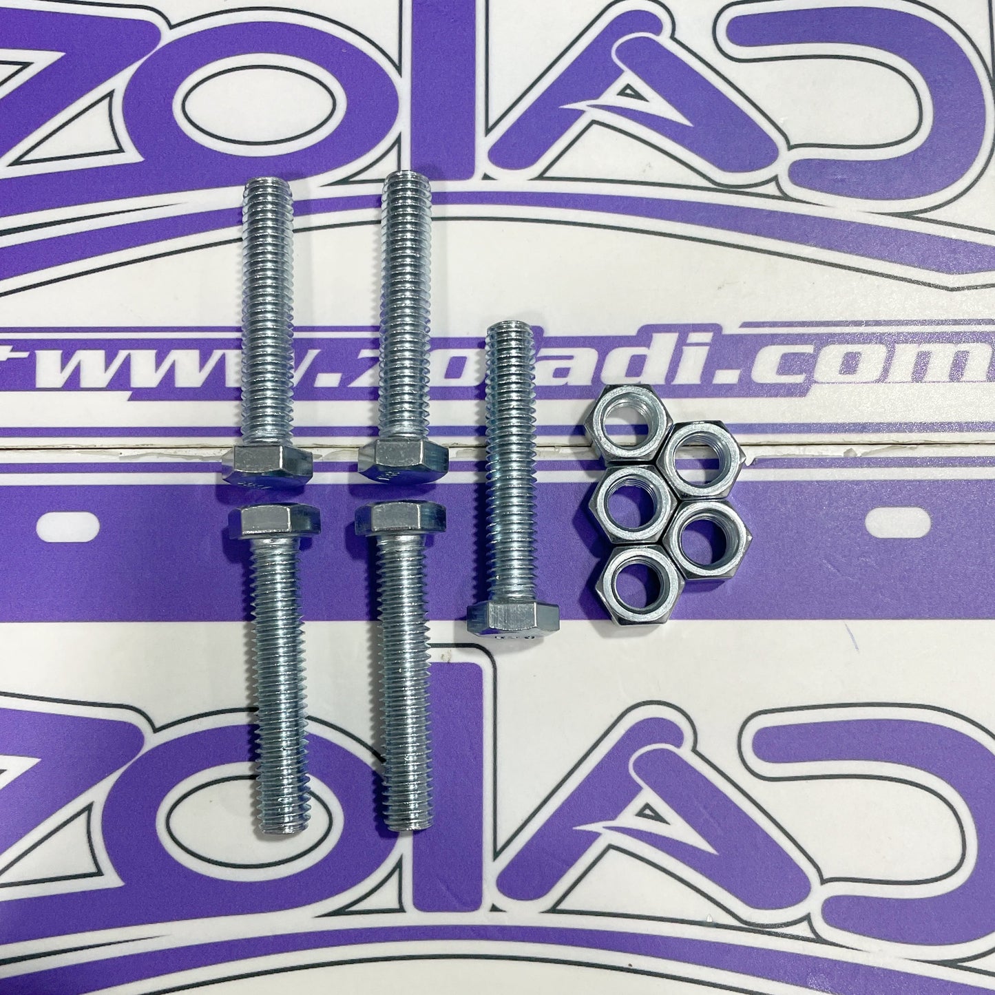 PERNO CON TUERCA DE 5 CM - 5 UNIDADES