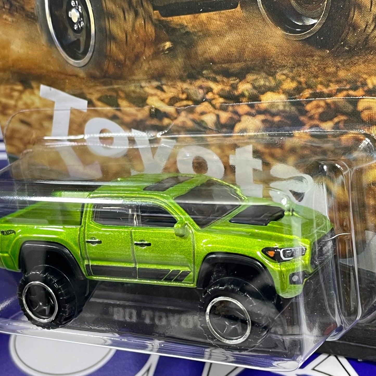 JCB72 20 TOYOTA TACOMA