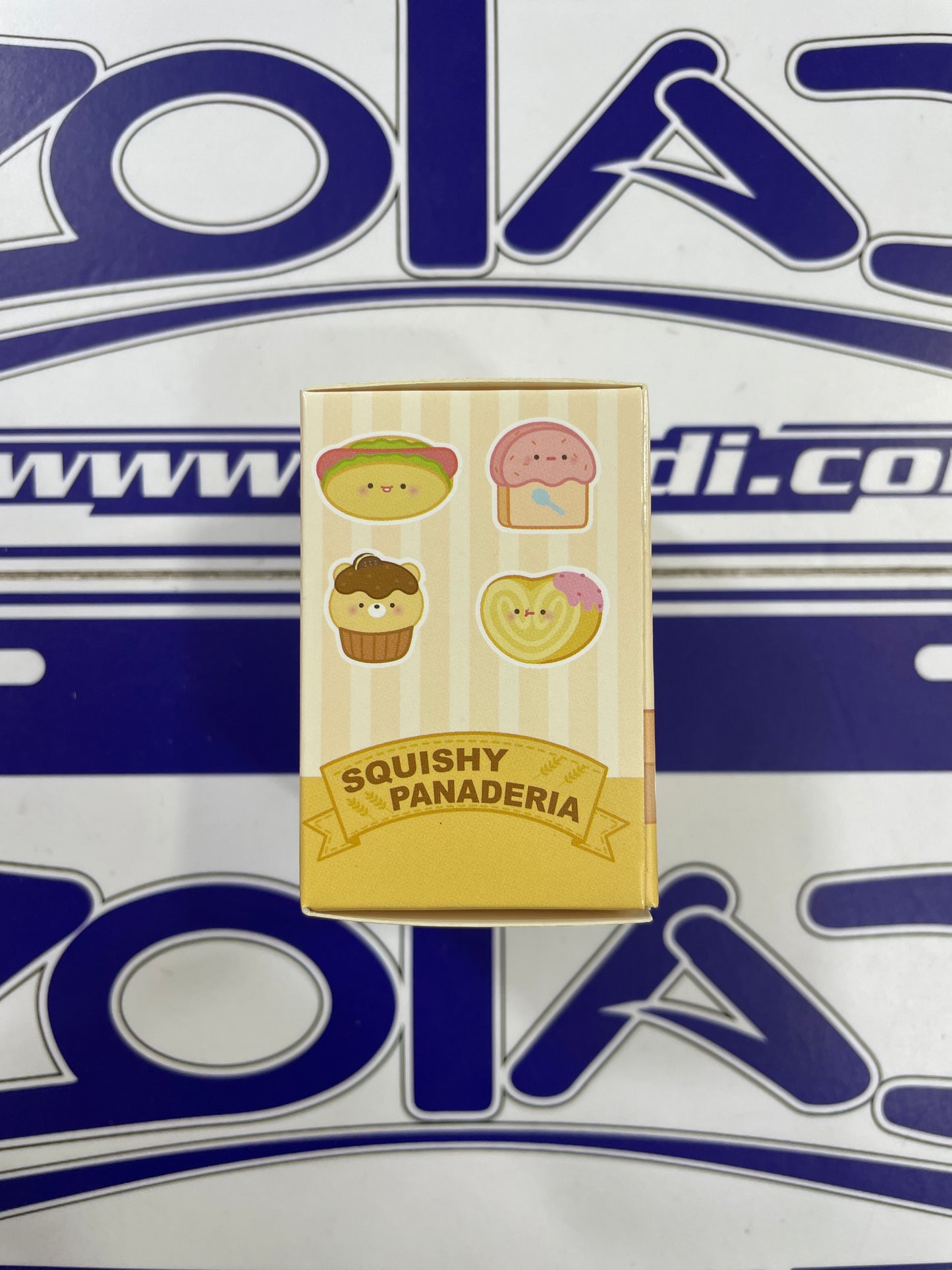SQUISHY MISTERIOSO DE PANADERÍA DISEÑOS VARIADOS