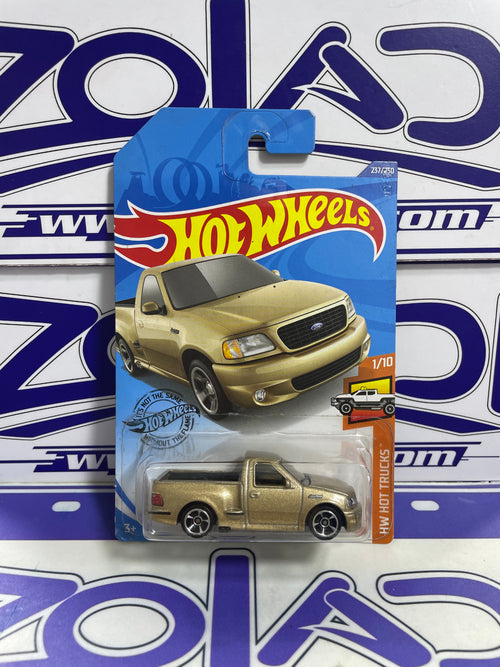 FORD F 150 SVT LIGHTNING - Hot Wheels - Zoladi Perú
