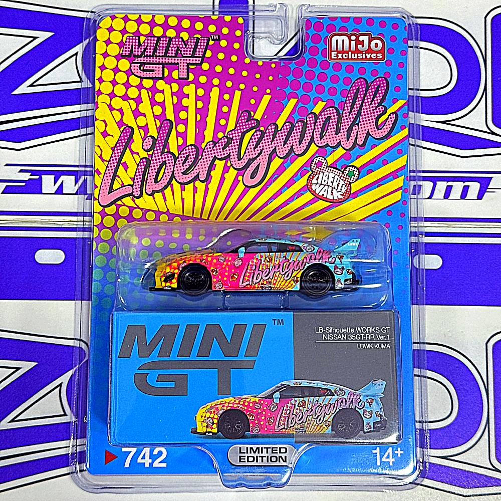 742 LBWK NISSAN 35GT RR